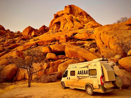 TONY RŮŽEK: AFRIKOU Z AUSTRÁLIE DO EVROPY (6)